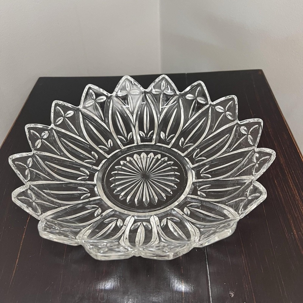 Vintage Federal Glass Petal Clear Pattern, Large Round Serving Bowl 10" Dessert